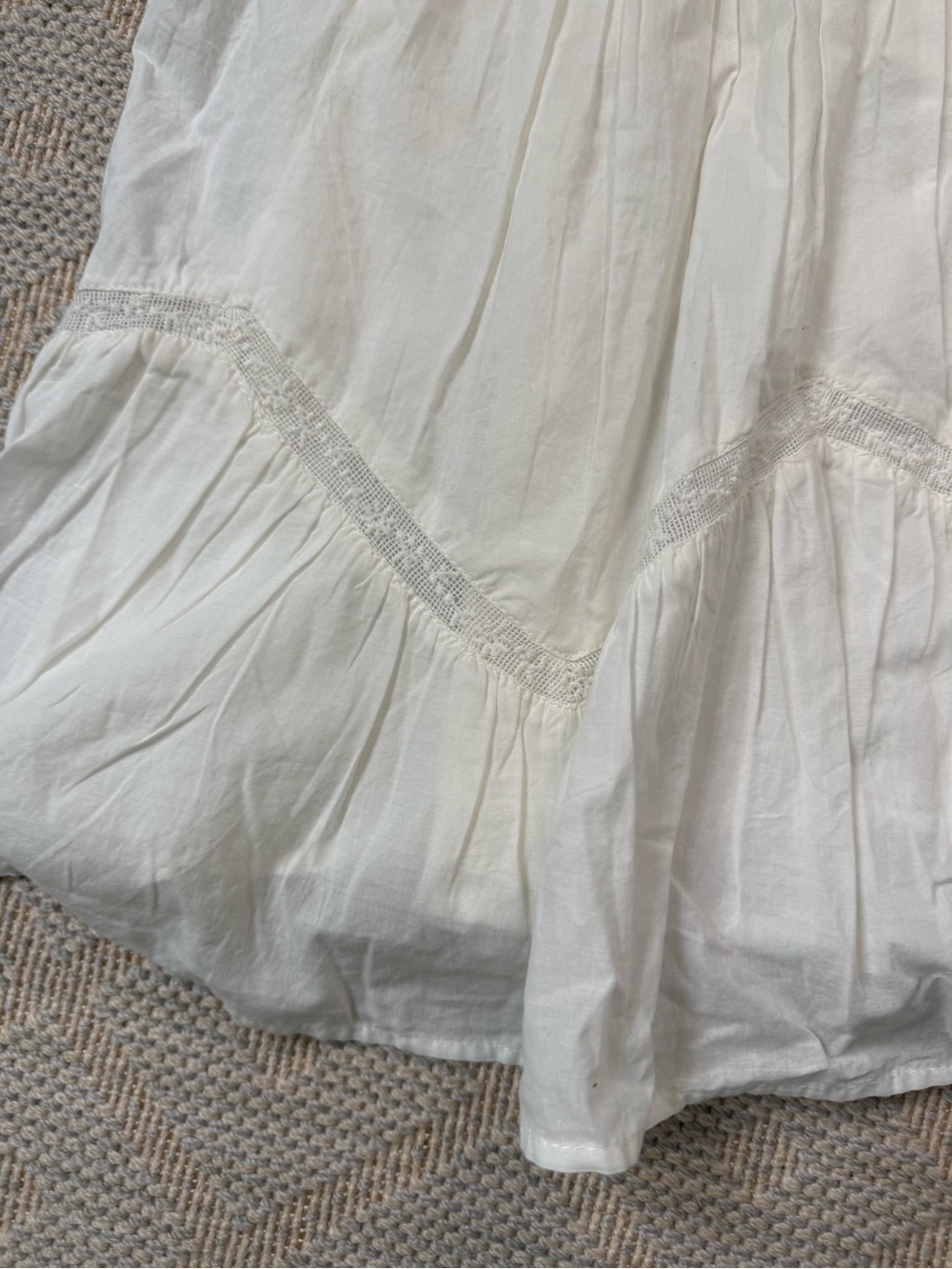 Zara Cream Lace-Trim Spaghetti Strap V-Neck Camisole Dress - Picture 2 of 6